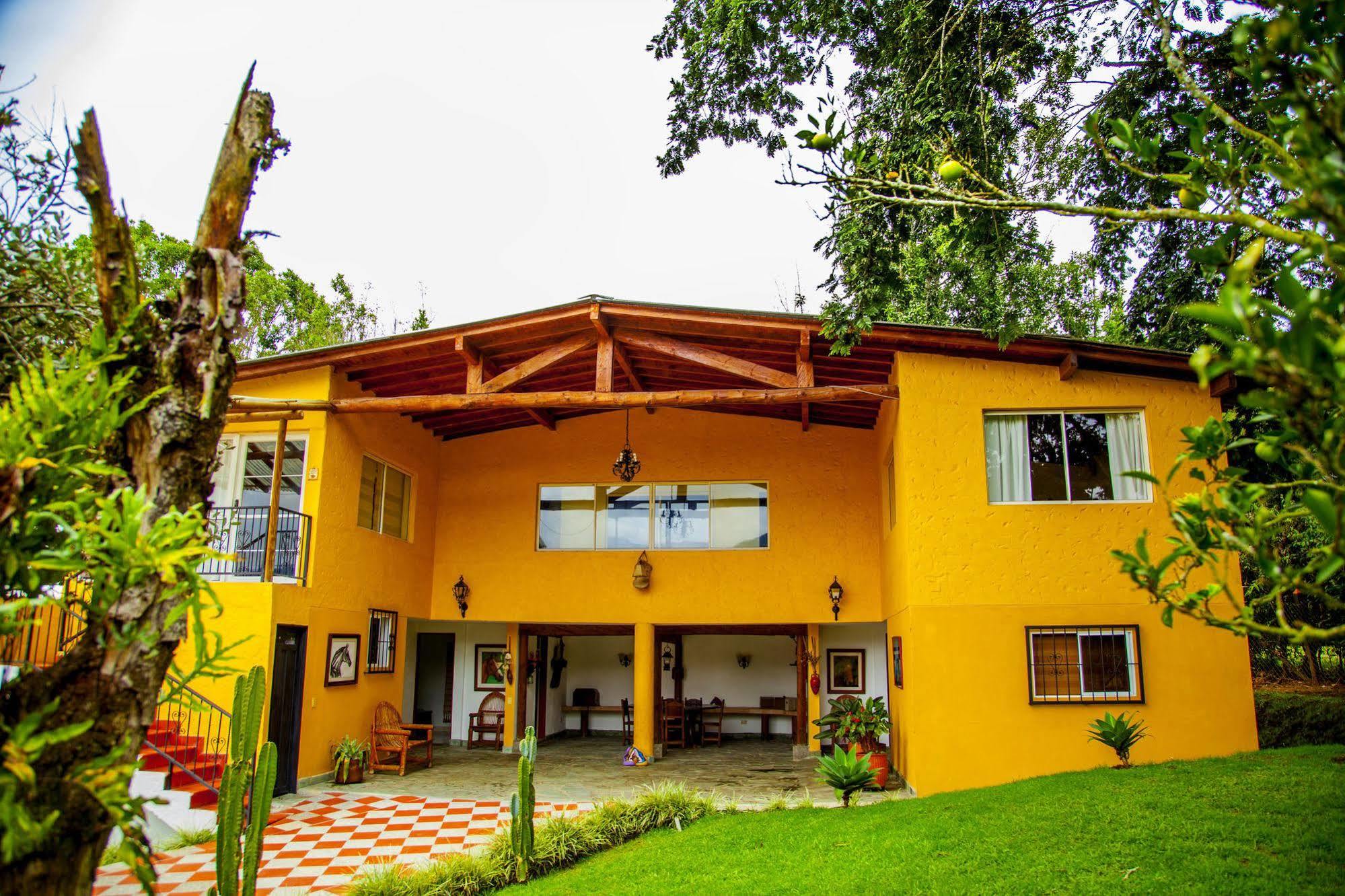Finca Hotel La Ponderosa Рионегро Екстериор снимка