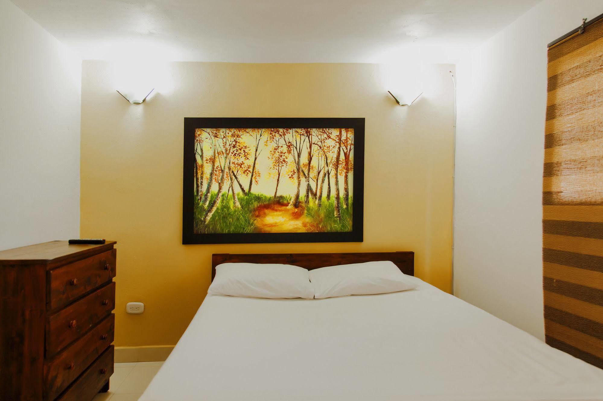 Finca Hotel La Ponderosa Рионегро Екстериор снимка